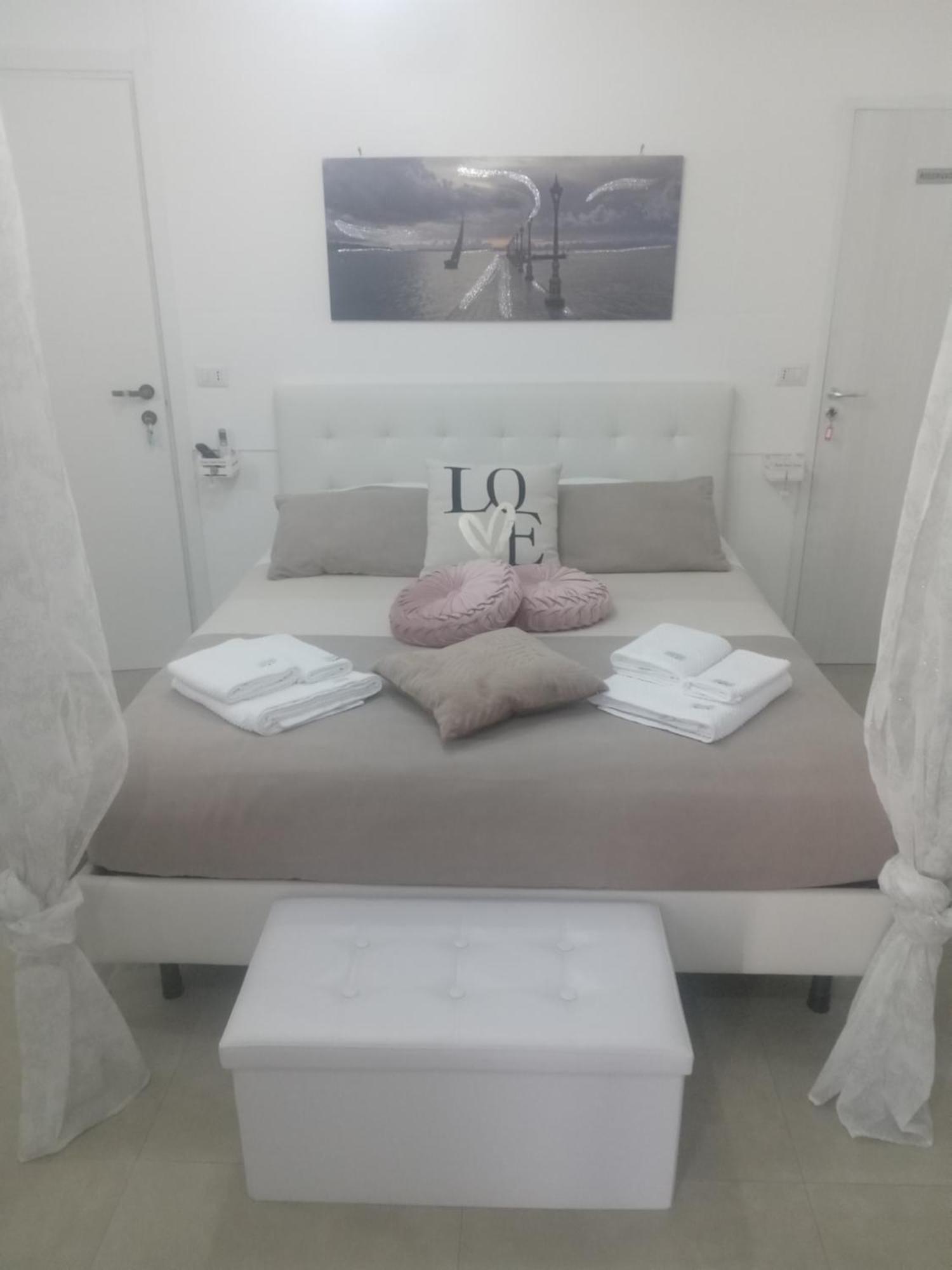 Capri House Apartment Fasano Luaran gambar
