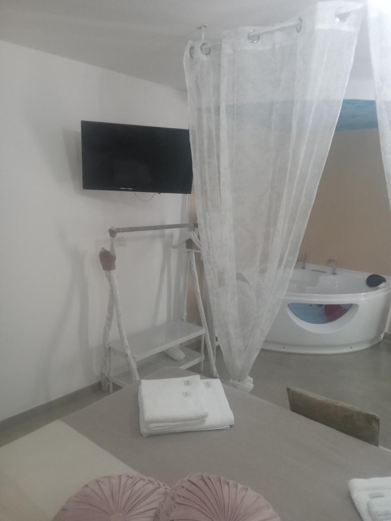 Capri House Apartment Fasano Luaran gambar